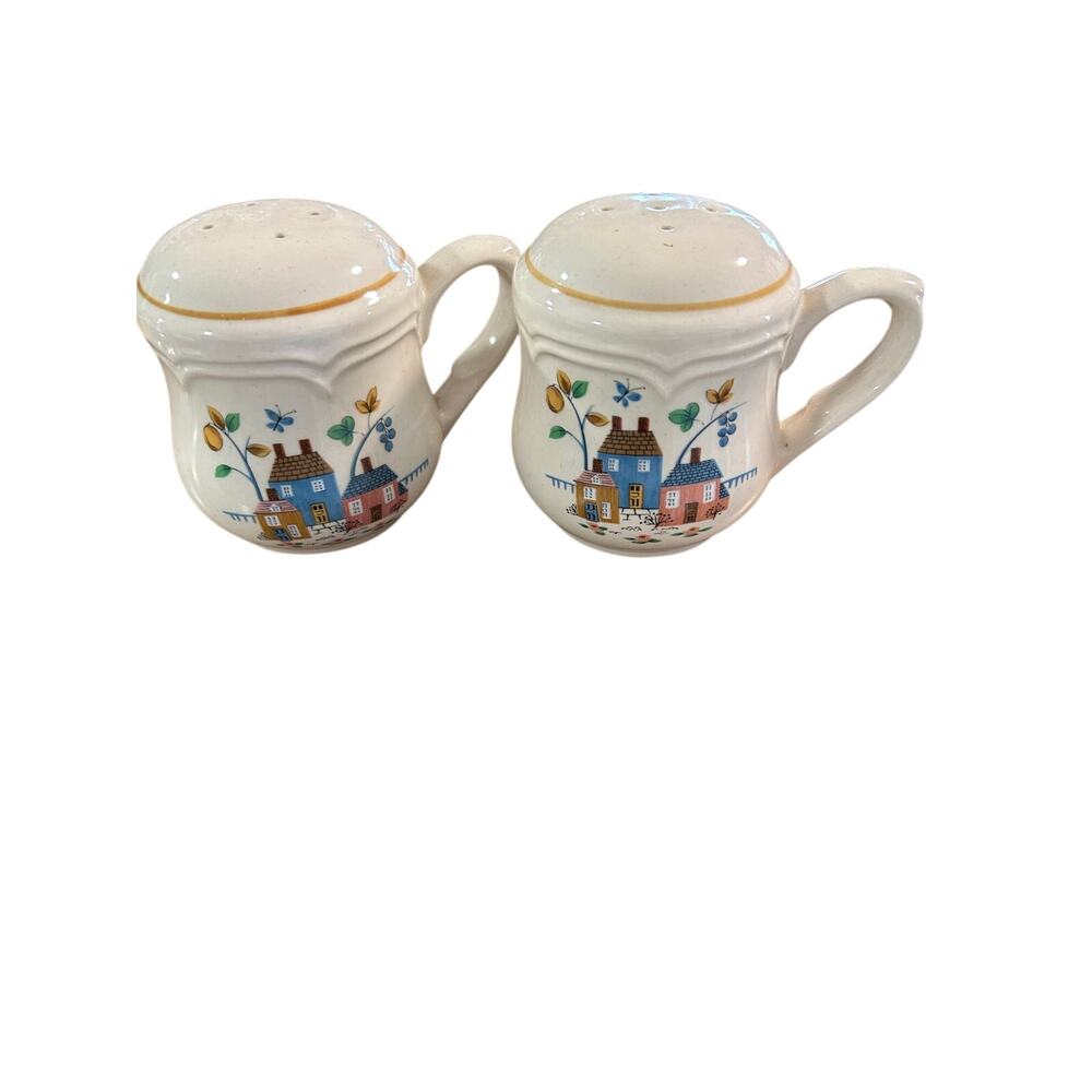 Vintage Heartland Salt & Pepper Shakers Mug Handle Cottage Farmhouse